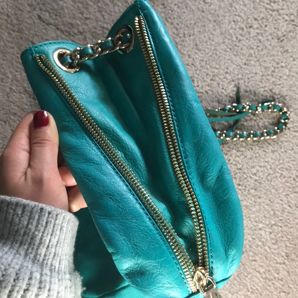 LIKE NEW Rebecca Minkoff Shoulder/Crossbody Bag